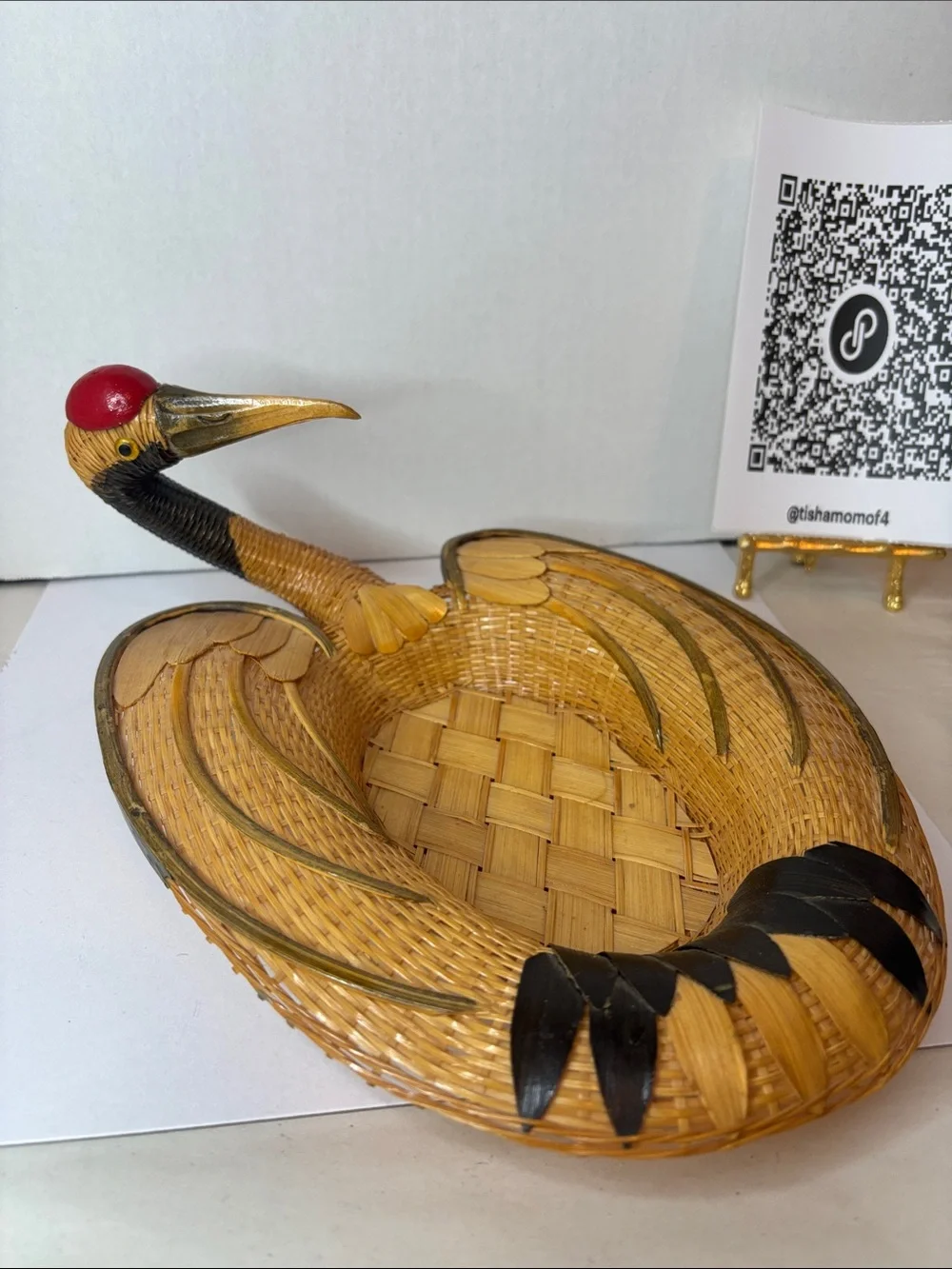 N/A handwoven crane
